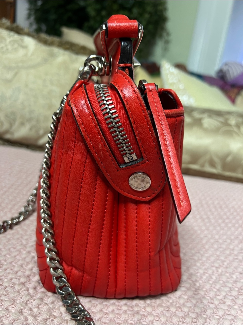 Fendi DotCom Click Small Red Quilted Leather Shoulder Bag - Picture 4 of 16